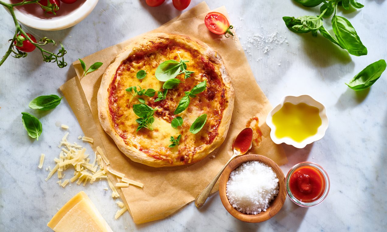 Pizza Napoletana f. hoch und quer