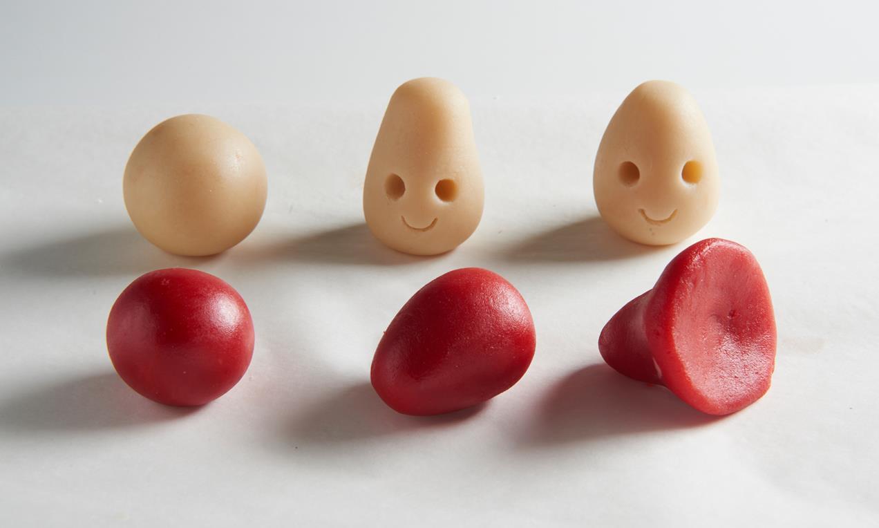 Picture - marzipan_glueckspilze_handling.jpg