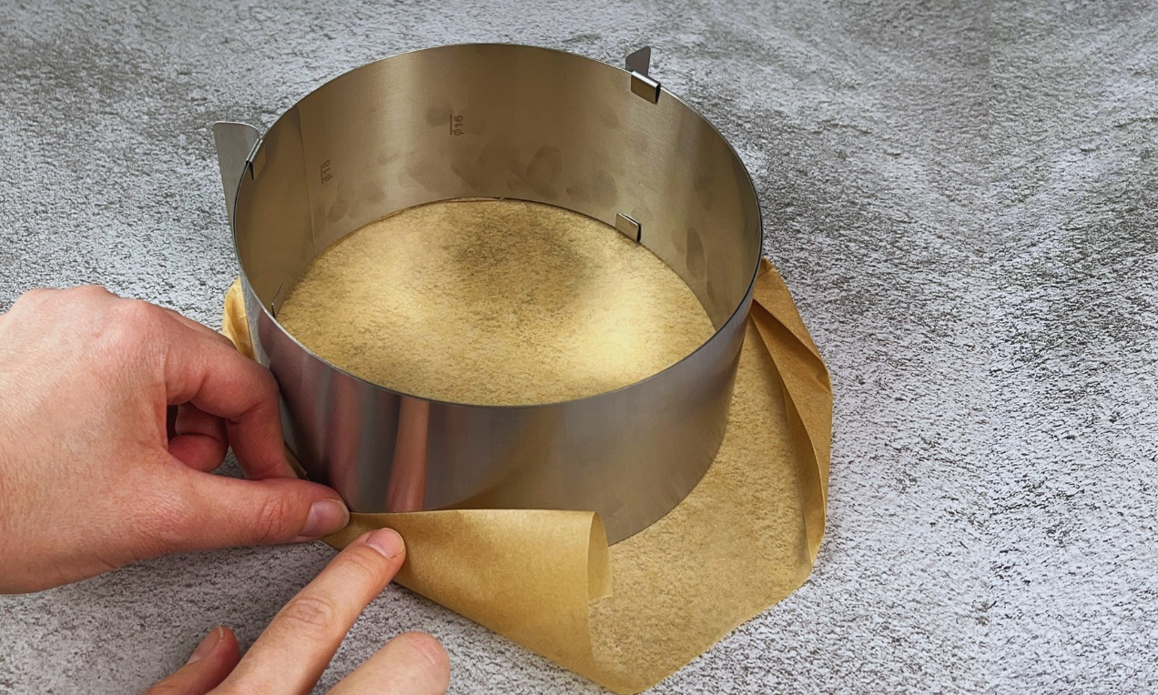 Handling Backrahmen Schritt 2