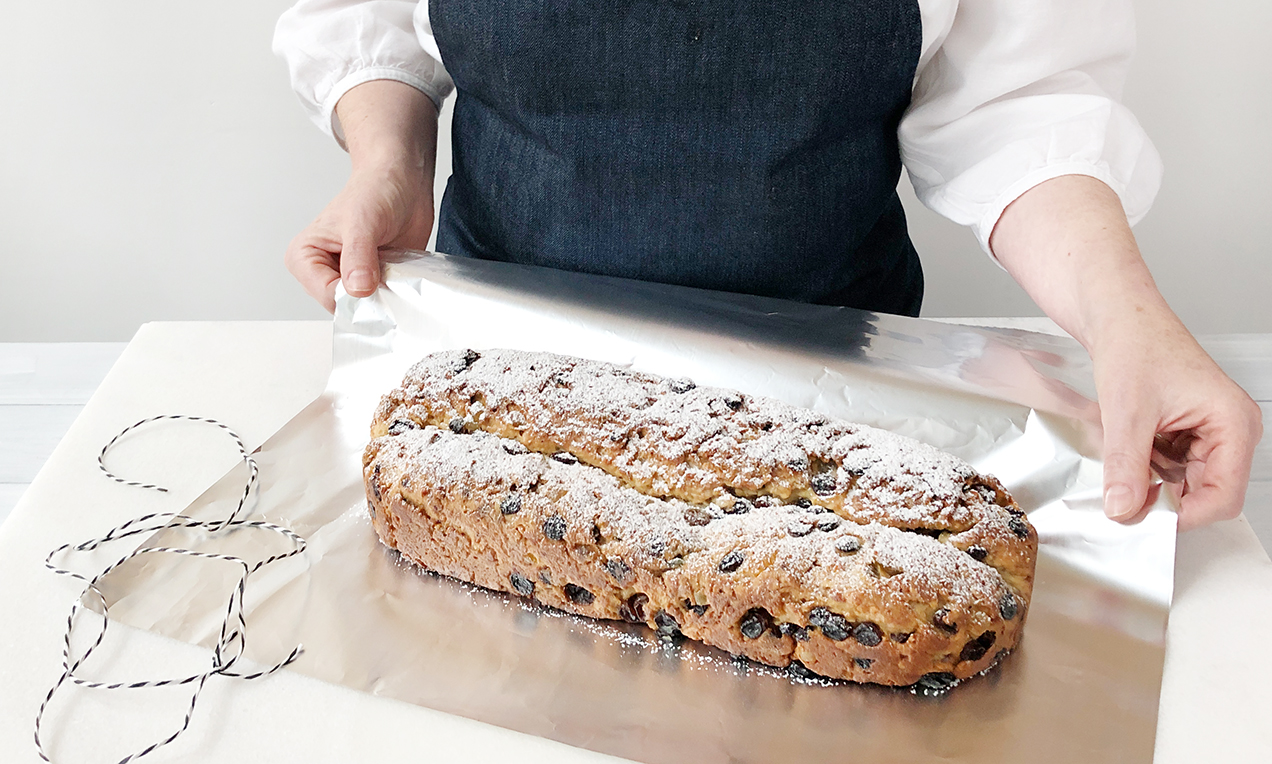 Picture - Stollen formen verpacken 4753 ret ausschnitt