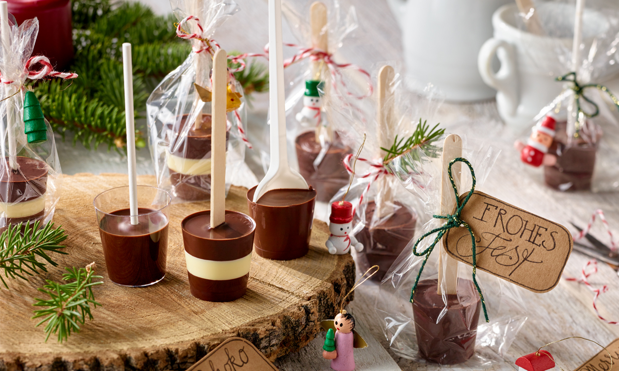 Weihnachtliche Trinkschokolade am Stiel_klein